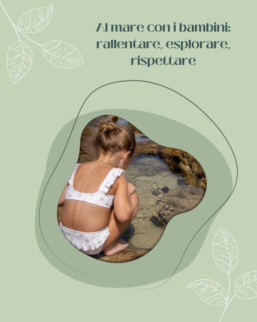 I bambini hanno un istinto che noi adulti abbiamo perso. Stupirsi di fronte alle cose semplici: guardare i colori di un sasso, seguire un granchio, cercare la conchiglia intera.
Diamogli lo spazio e il tempo per farlo.
E insieme alla libertà, il rispetto: guardiamo, tocchiamo piano, lasciamo tutto dov’è.
Perché la natura non è solo quella delle grandi escursioni. È anche quella di una pozza tra gli scogli, in una mattina d’estate, con i piedi nell’acqua e la curiosità accesa.
Buone esplorazioni estive a tutti!
#mammalupagae #educazioneambientale #estatealmare #esplorareinsieme #naturainfamiglia